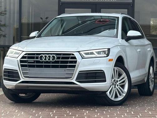 2020 Audi Q5 45 Premium Plus
