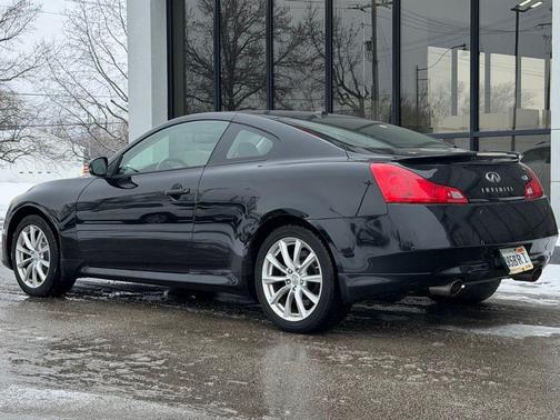 2012 INFINITI G37x Base
