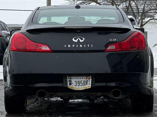 2012 INFINITI G37x Base