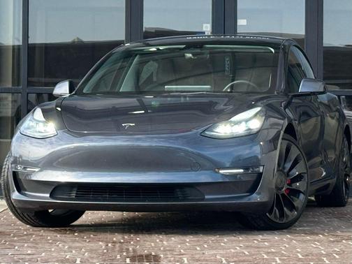 2023 Tesla Model 3 Performance