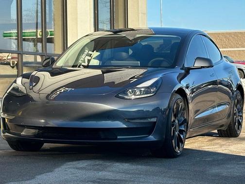 2023 Tesla Model 3 Performance