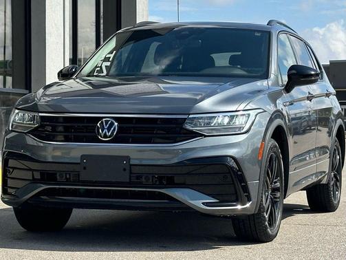 2022 Volkswagen Tiguan 2.0T SE R-Line Black 4MOTION