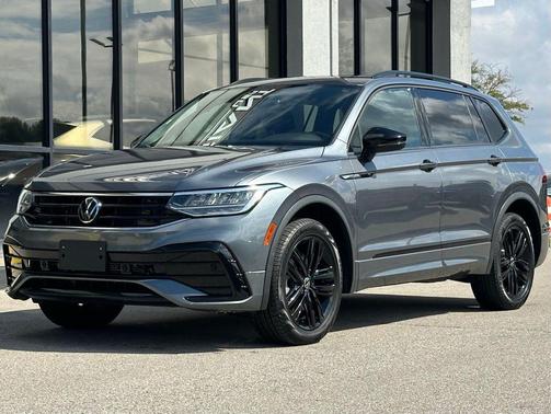 2022 Volkswagen Tiguan 2.0T SE R-Line Black 4MOTION