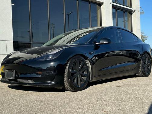 2023 Tesla Model 3 Standard Range