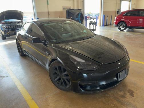 2023 Tesla Model 3 Standard Range