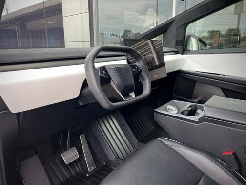 2024 Tesla Cybertruck Cyberbeast