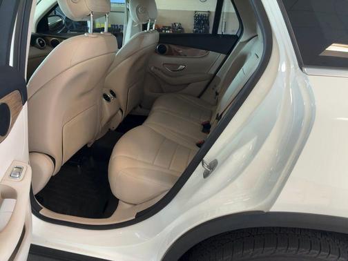 2018 Mercedes-Benz GLC 350e 4MATIC
