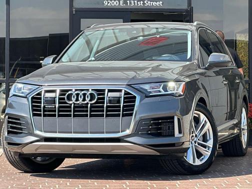2023 Audi Q7 55 Prestige