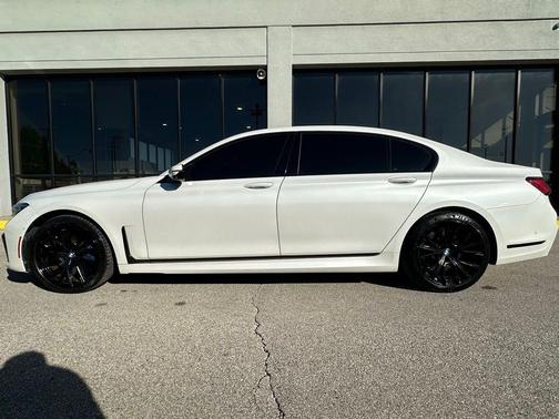 2020 BMW 750 i xDrive