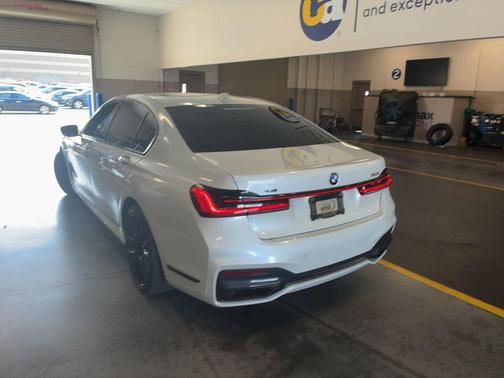 2020 BMW 750 i xDrive
