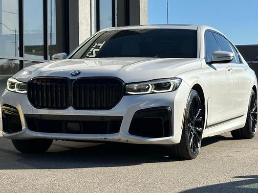 2020 BMW 750 i xDrive
