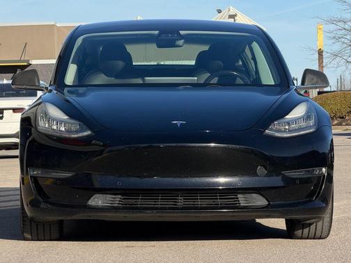 2018 Tesla Model 3 Mid Range