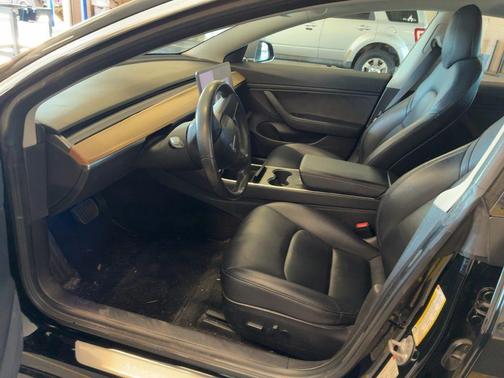 2018 Tesla Model 3 Mid Range