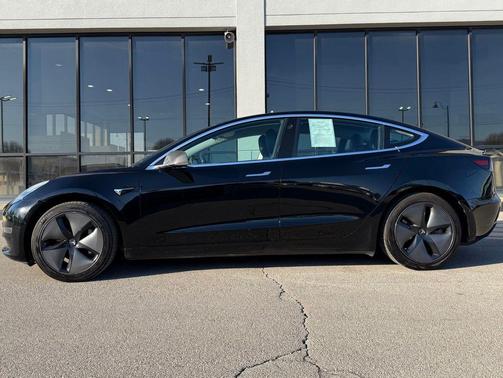 2018 Tesla Model 3 Mid Range