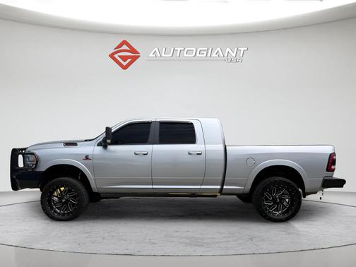Billet Silver Metallic Clearcoat 2021 RAM 3500 Laramie Mega Cab 4x4 6'4' Box