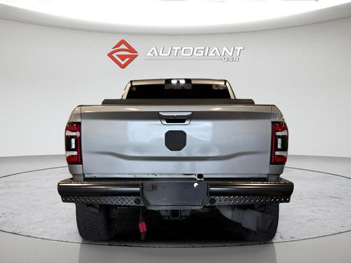 Billet Silver Metallic Clearcoat 2021 RAM 3500 Laramie