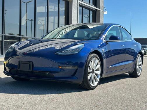 2018 Tesla Model 3 Long Range