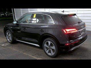 2023 Audi Q5 40 Premium