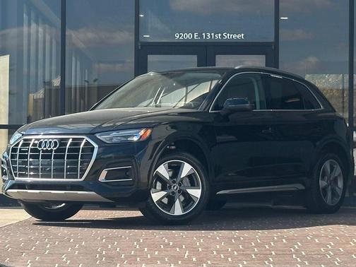 2023 Audi Q5 40 Premium