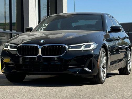 2023 BMW 530 i