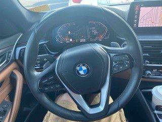 2023 BMW 530 i