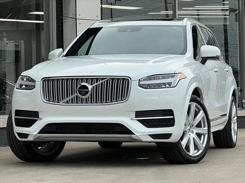 2017 Volvo XC90 Hybrid T8 Excellence