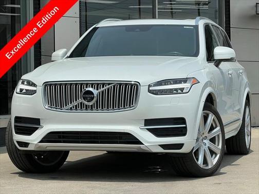 2017 Volvo XC90 Hybrid T8 Excellence