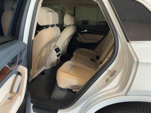 2018 Audi Q5 2.0T Tech Premium