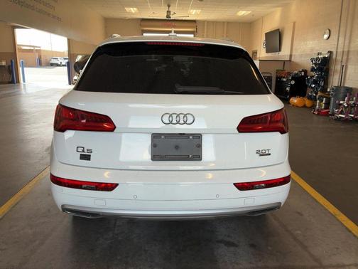 2018 Audi Q5 2.0T Tech Premium