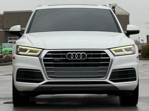 2018 Audi Q5 2.0T Tech Premium