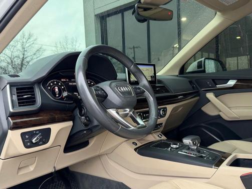 2018 Audi Q5 2.0T Tech Premium