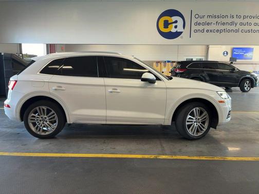 2018 Audi Q5 2.0T Tech Premium