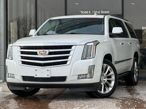 2018 Cadillac Escalade ESV Premium Luxury