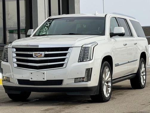 2018 Cadillac Escalade ESV Premium Luxury