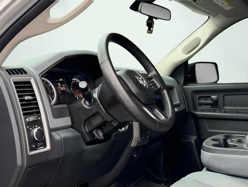 Bright Silver Metallic Clearcoat 2017 RAM 1500 Tradesman