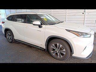 2021 Toyota Highlander Hybrid XLE