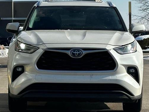 2021 Toyota Highlander Hybrid XLE