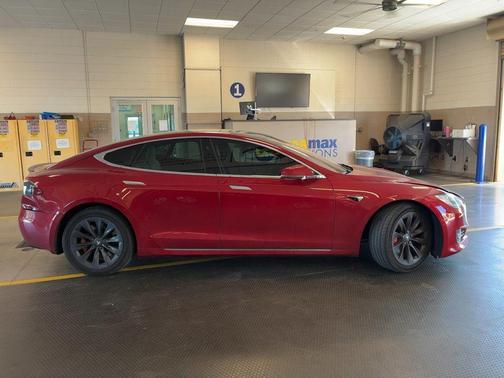 2019 Tesla Model S Performance