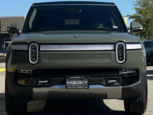 2022 Rivian R1S Launch Edition