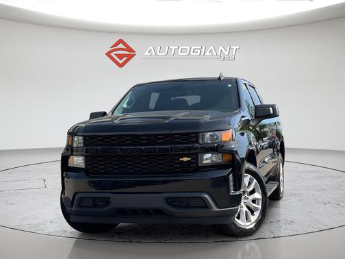 Black 2021 Chevrolet Silverado 1500 Custom