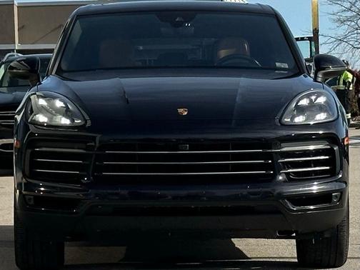 2019 Porsche Cayenne Cayenne