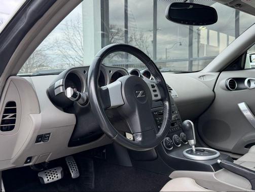 2004 Nissan 350Z Touring