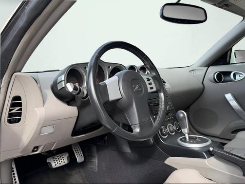 2004 Nissan 350Z Touring