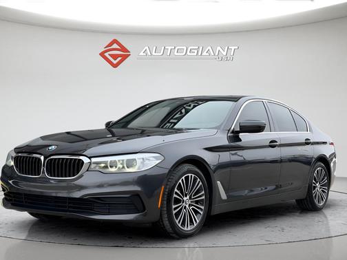 2019 BMW 540 540i