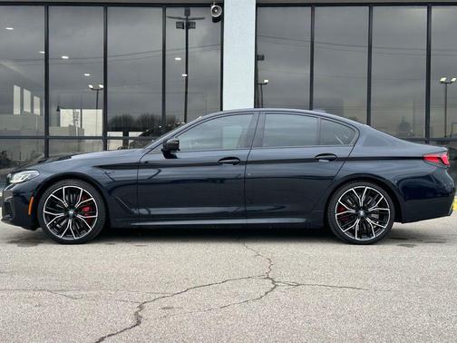 2023 BMW 540 i
