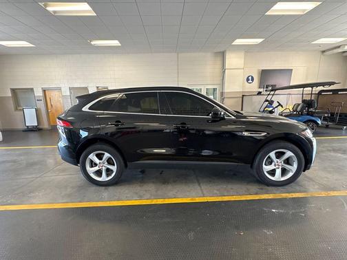 Black 2019 Jaguar F-PACE 25t Premium