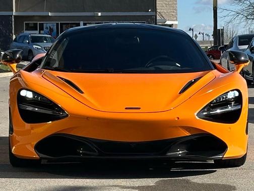 2019 McLaren 720S Performance