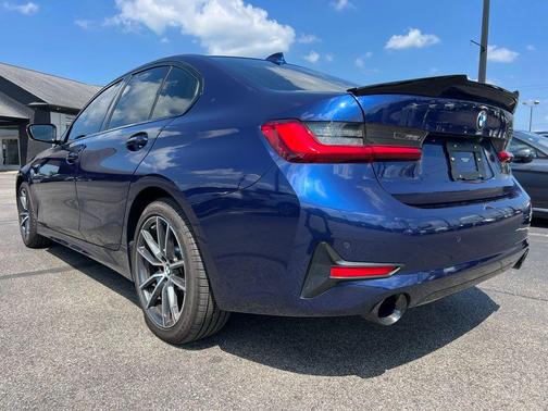2020 BMW 330 330i