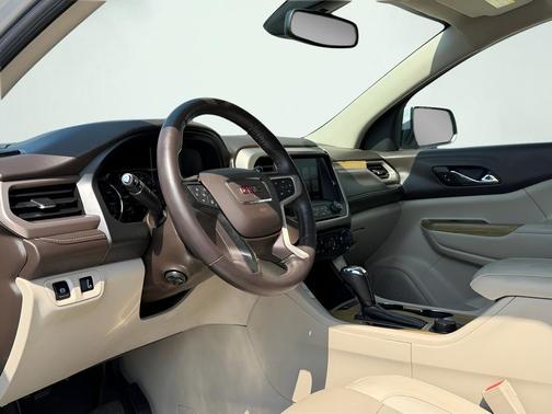 Quicksilver Metallic 2018 GMC Acadia Denali