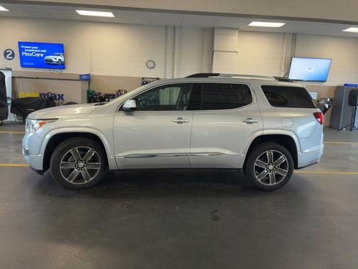 Quicksilver Metallic 2018 GMC Acadia Denali